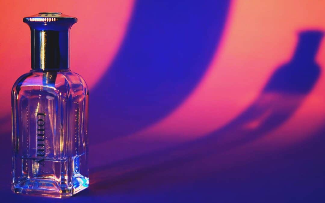 PLV Parfum: Comment sublimer votre message et stimuler l’achat dans votre point de vente ?