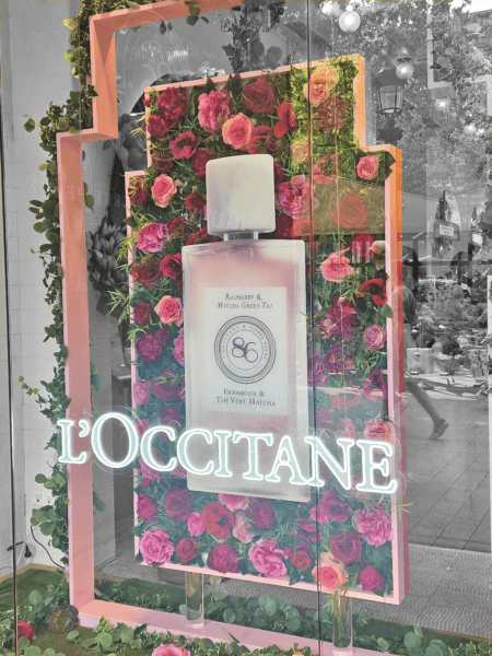 Vitrine L’Occitane & Pierre Hermé – 86 Champs