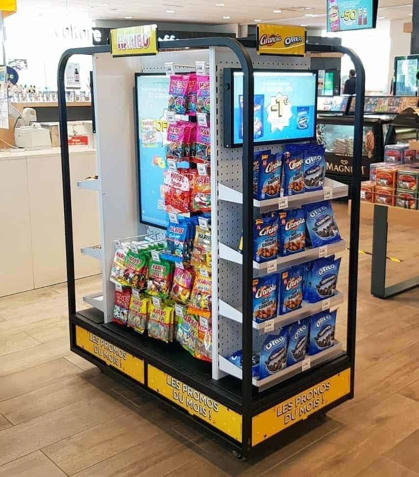 Animation commerciale conçue et réalisée par Mayence pour un nouveau mobilier merchandising dans les 86 stations d’autoroute Total en France