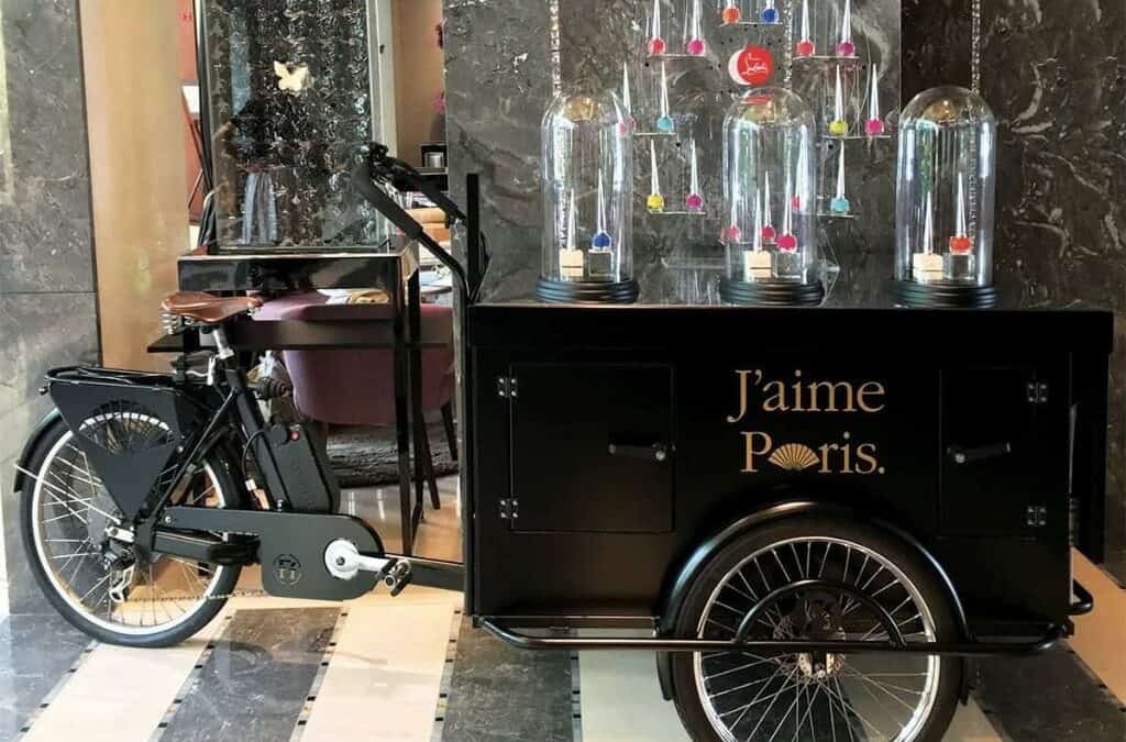 Comment le Merchandising Cosmétique Emotionnel déclenche l’Achat ?