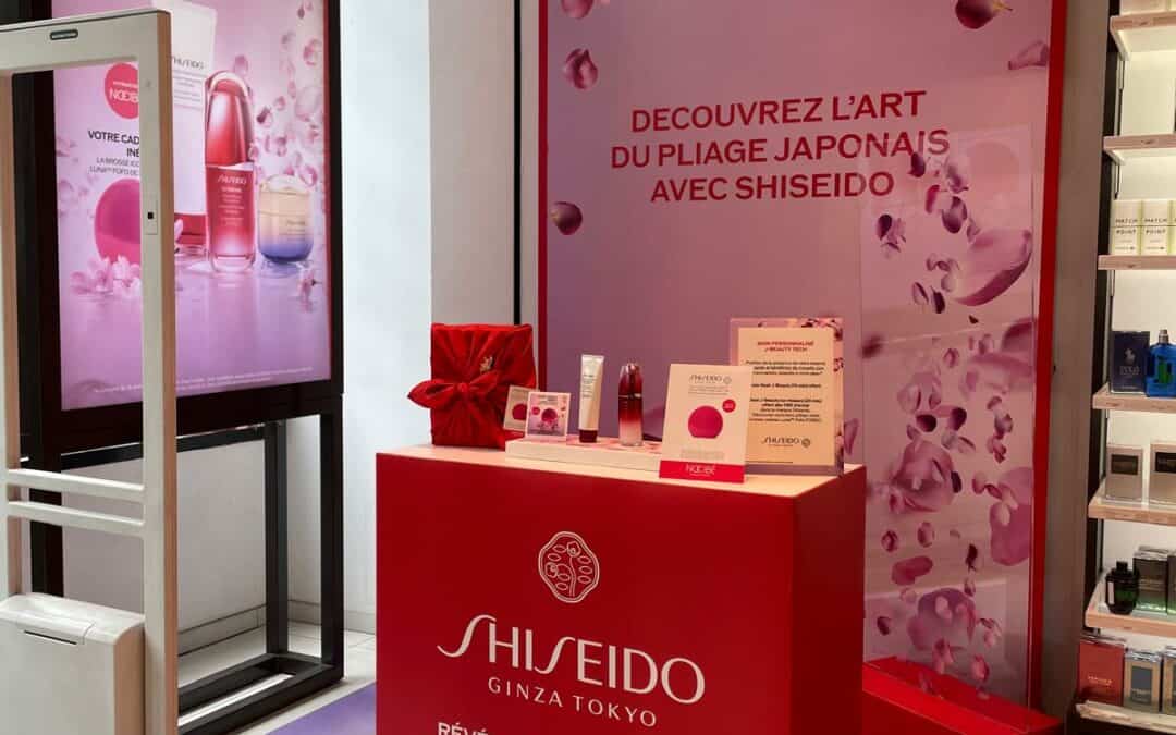 Shiseido : Un podium floral pour une beauté éclatante