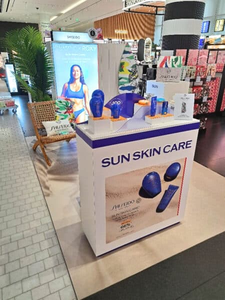 Podium Shiseido au Sephora des Champs Élysée