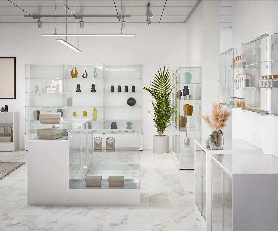 Étude par Mayence d’un magasin avec du mobilier retail en verre