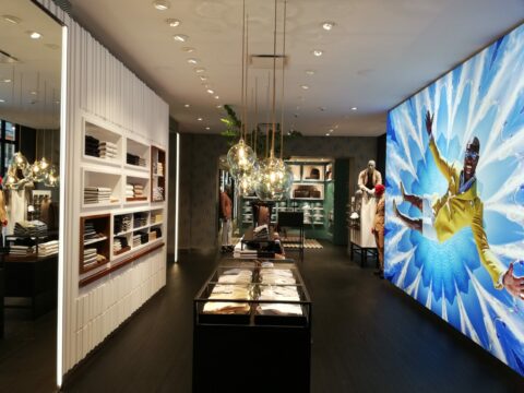 Personnalisation du mobilier retail : un levier pour se différencier de la concurrence