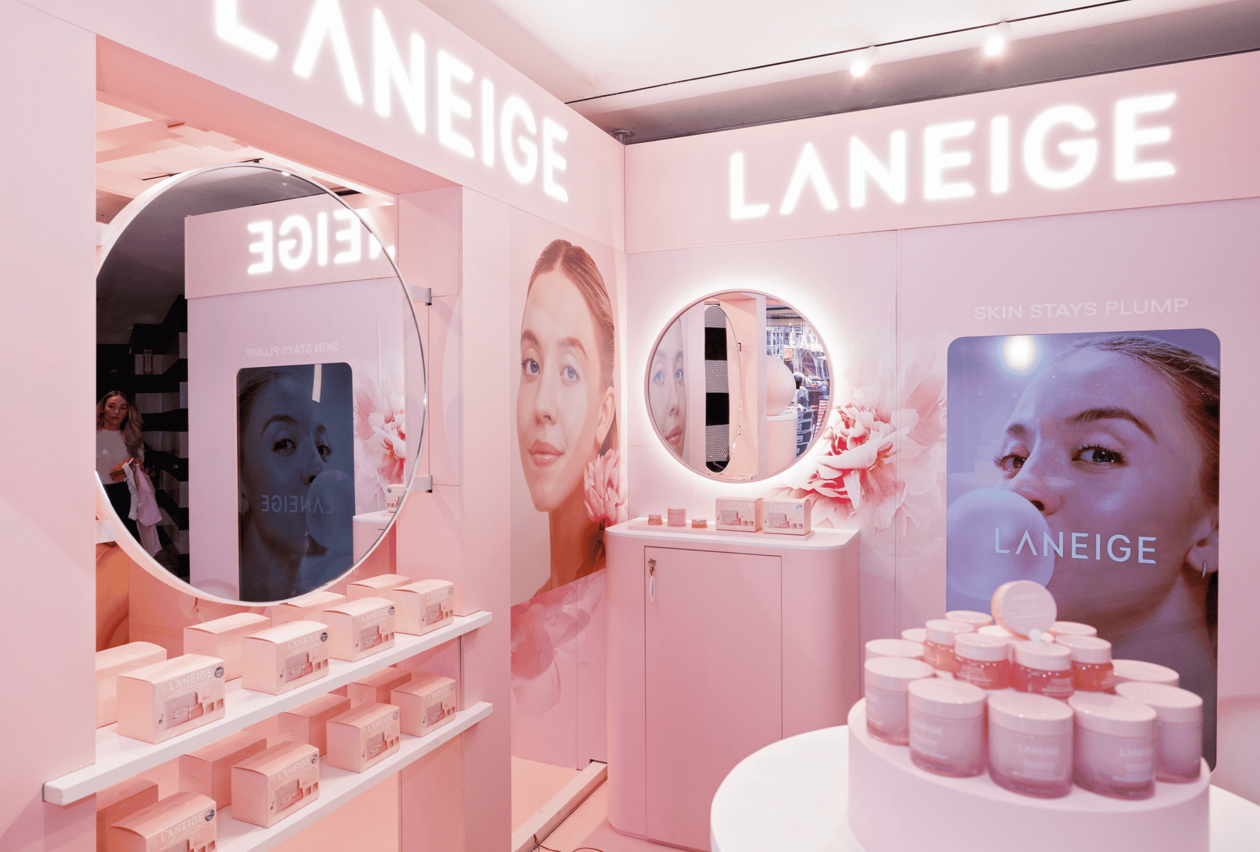 pop up avec un mobilier retail circulaire