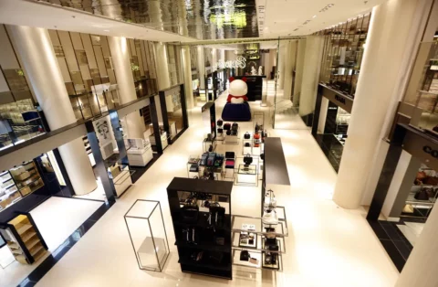 Le pouvoir du mobilier sur-mesure dans la fidélisation client