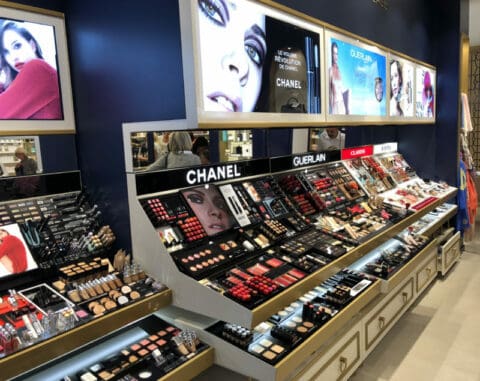 Pourquoi choisir une bergerie magasin pour votre espace de vente ?