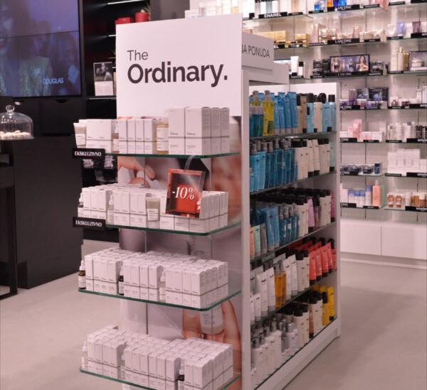 Têtes de gondole en cosmétique : un levier puissant pour booster vos ventes