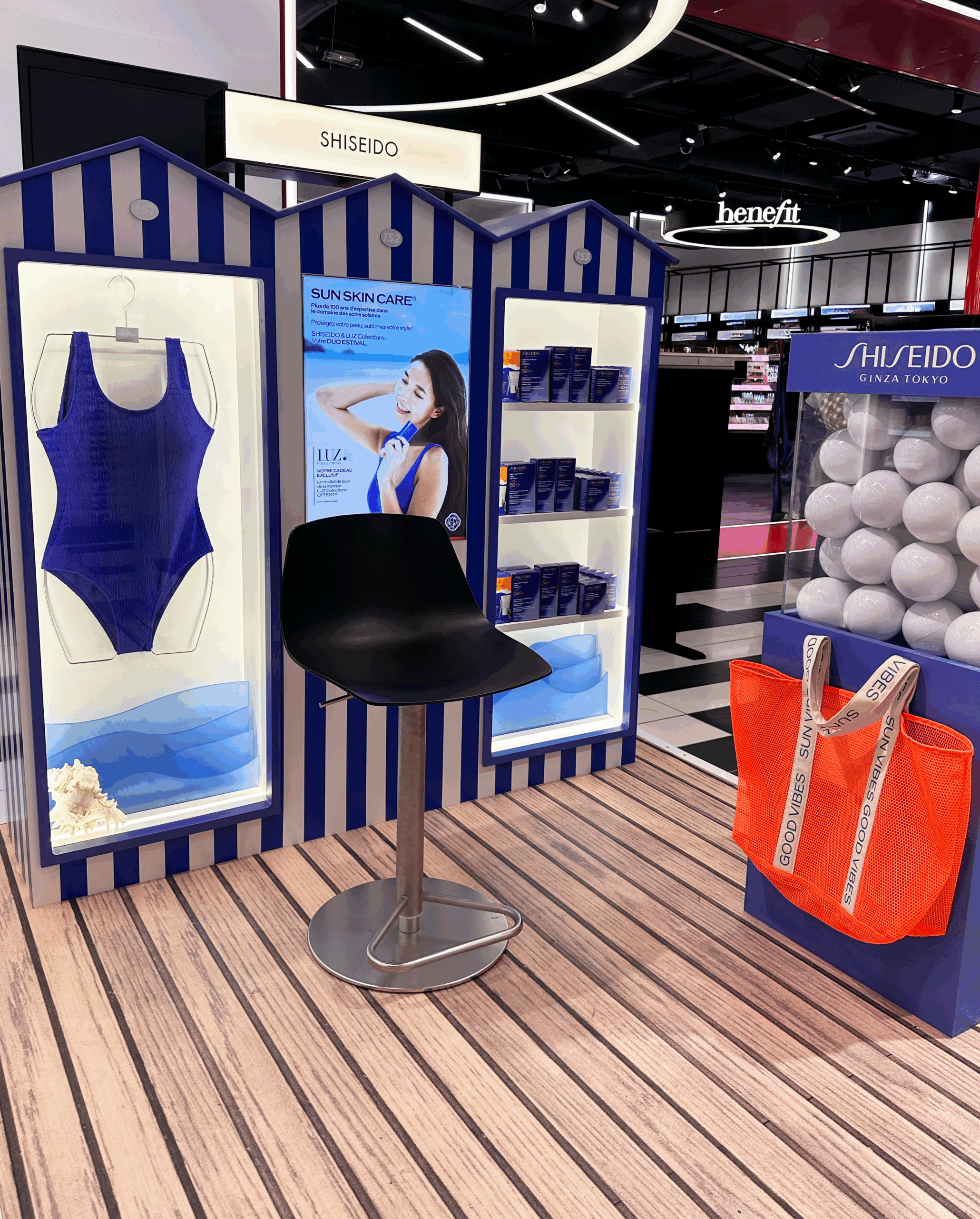 Stand shiseido opération sun skin care réalisé par Mayence